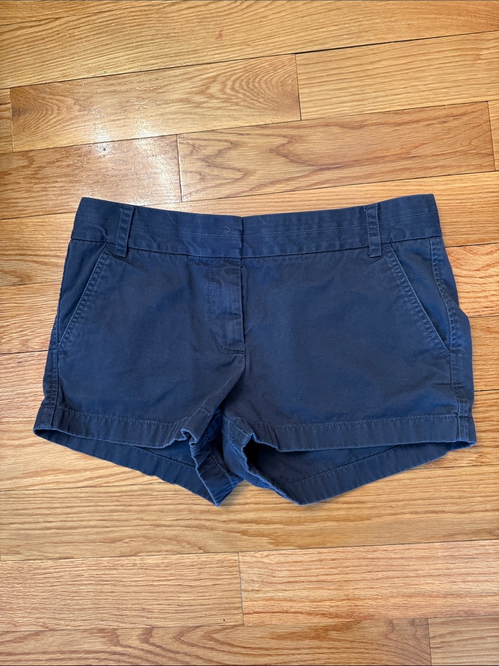 Jcrew Women’s Navy Cotton Chino Shorts Sz 8 classic preppy nautical New England